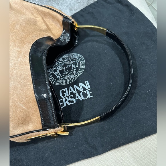 Gianni Versace leather black, tan and gold purse - Picture 16 of 17